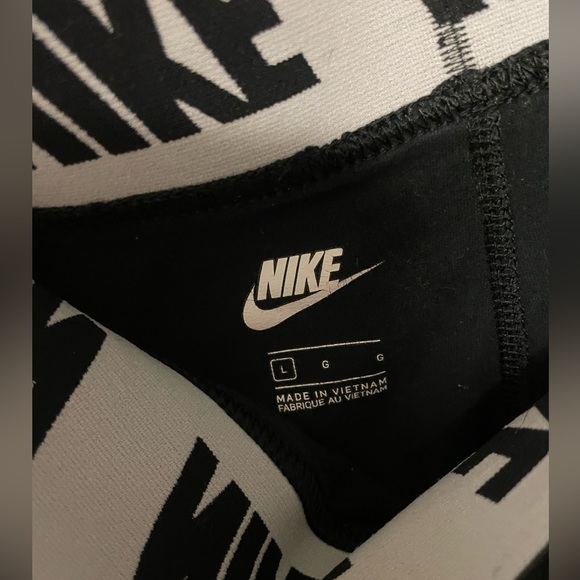 Nike leggings - Picture 3 of 3